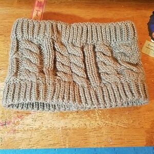Gray Cable Knit 7" x 5 1/2" Headband